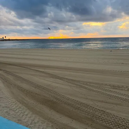 Playa Del Cura - Modern, Comfortable And Stylish Retreat טורבייחה